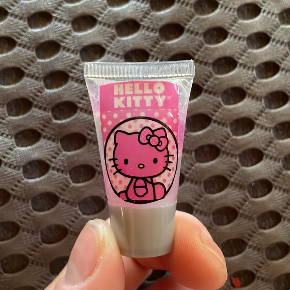 Hello Kitty Bodycare Set - Picture 5 of 6